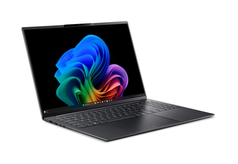 Laptop Consumer Acer Swift Go 16 AI, cu procesor Intel