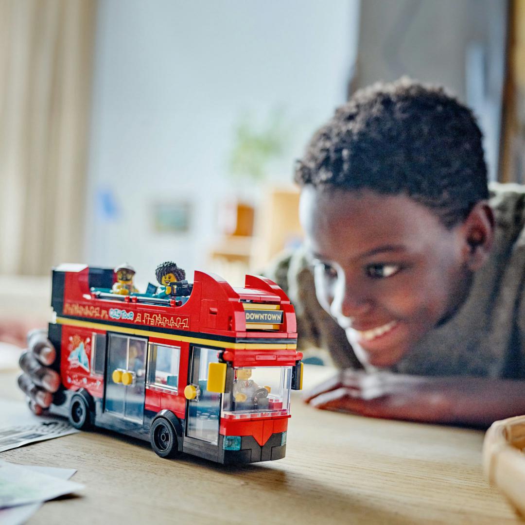 AUTOBUZ TURISTIC ROSU CU ETAJ LEGO 60407 - imagine 5